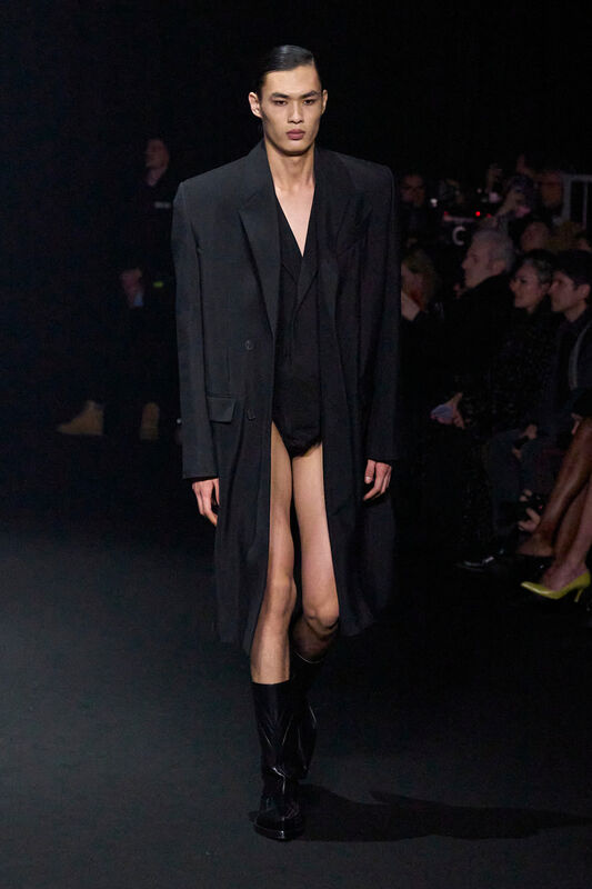 Mugler F24 024