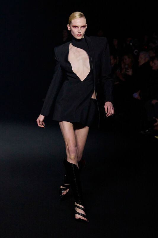 Mugler F24 025