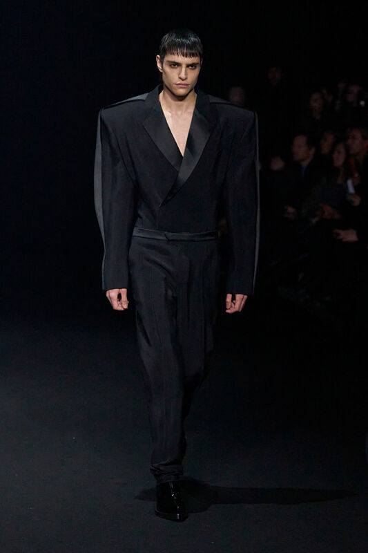 Mugler F24 031