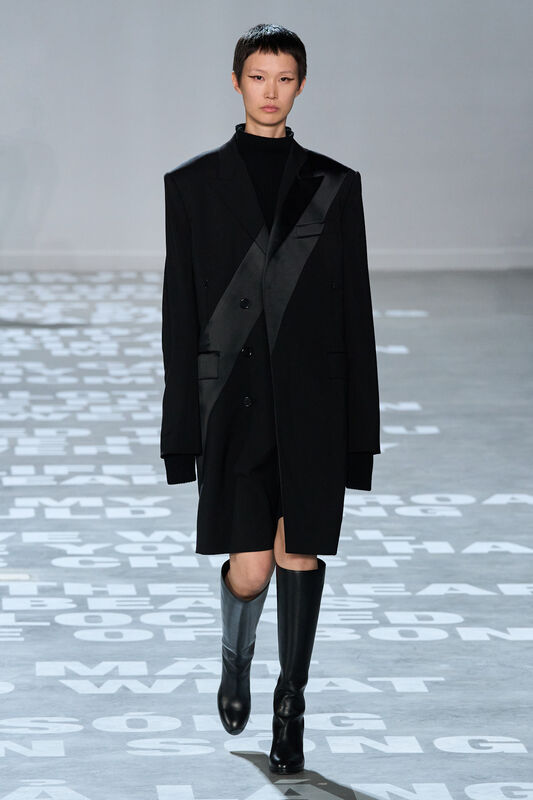 Helmut Lang S24 041