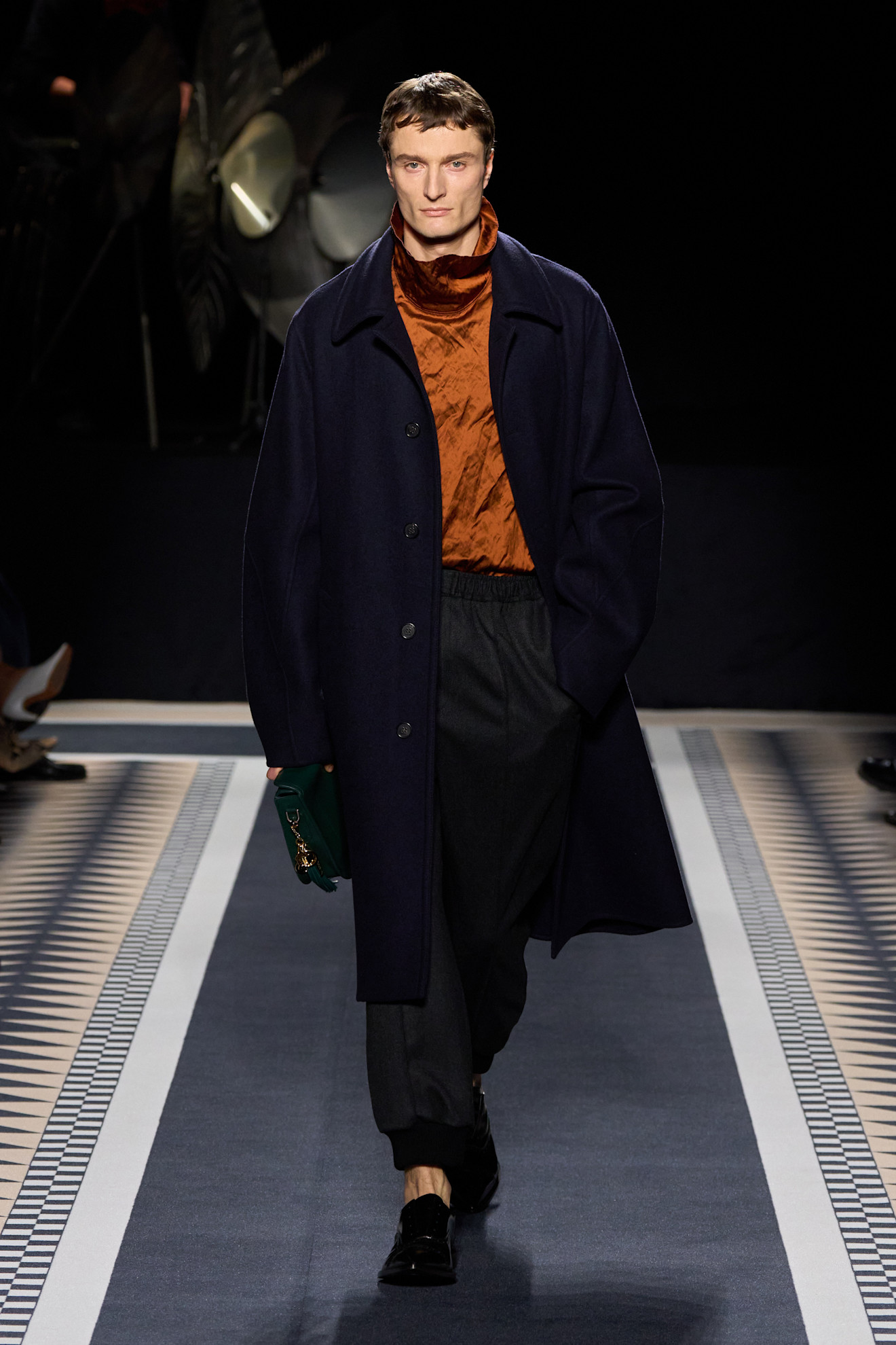 Lanvin m F25 013