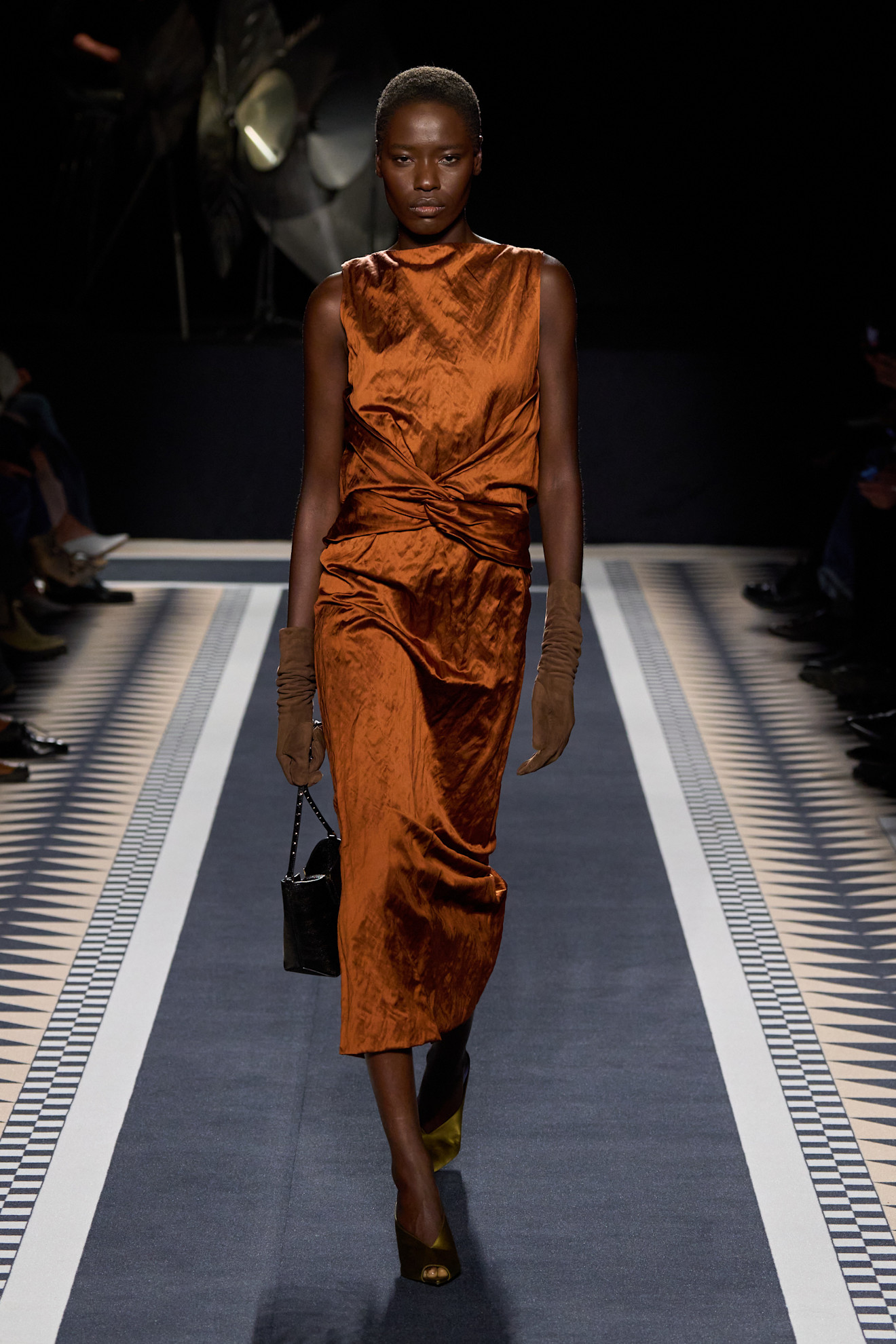 Lanvin m F25 016