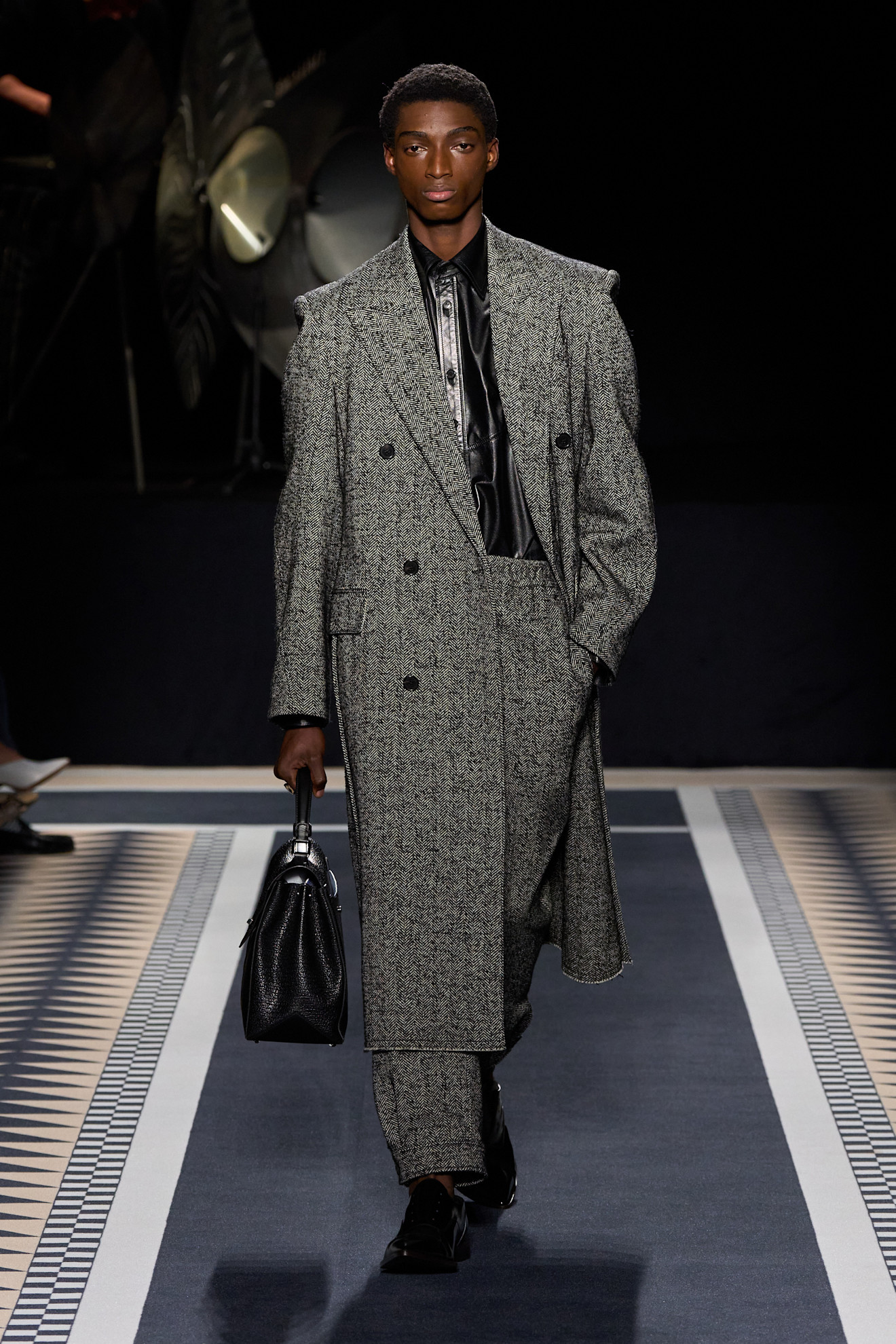 Lanvin m F25 017