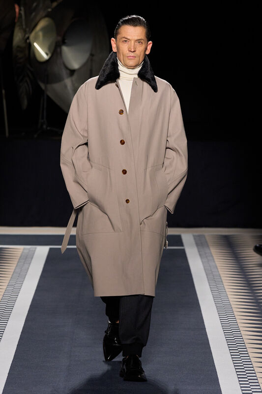 Lanvin m F25 043