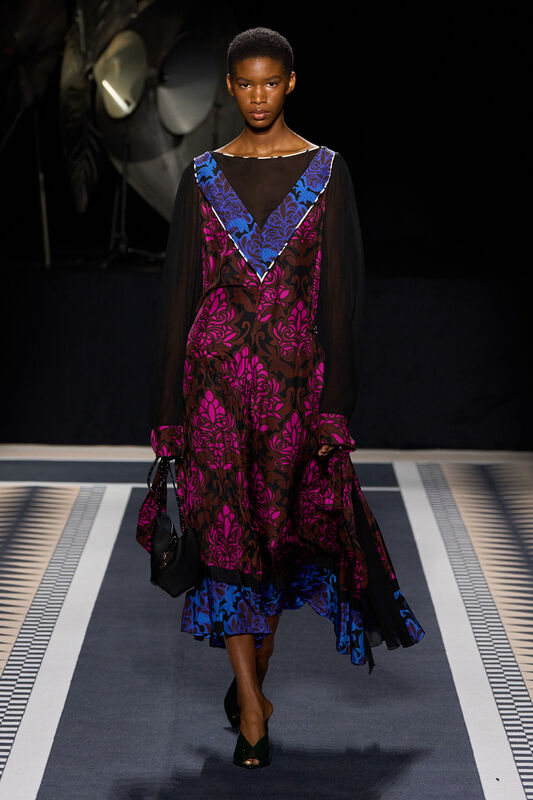 Lanvin m F25 052