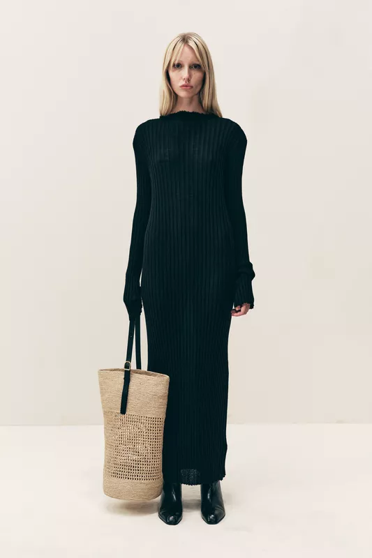 KHAITE-PF25---HANNA-TVEITE---LOOK-02