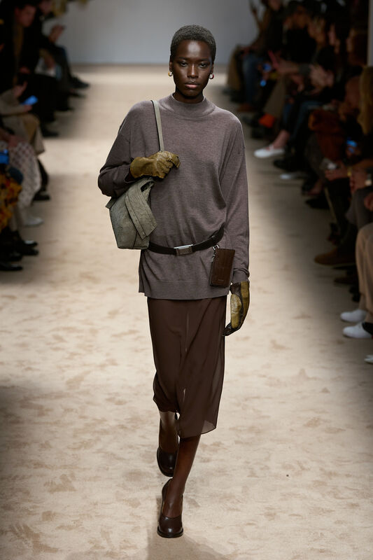 Tods F25 006