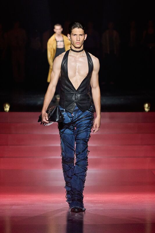 Dsquared2 SS25 Look 18B