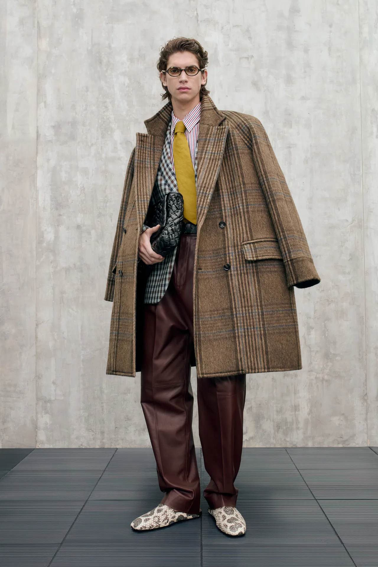 00046-bottega-veneta-resort-2025-credit-brand