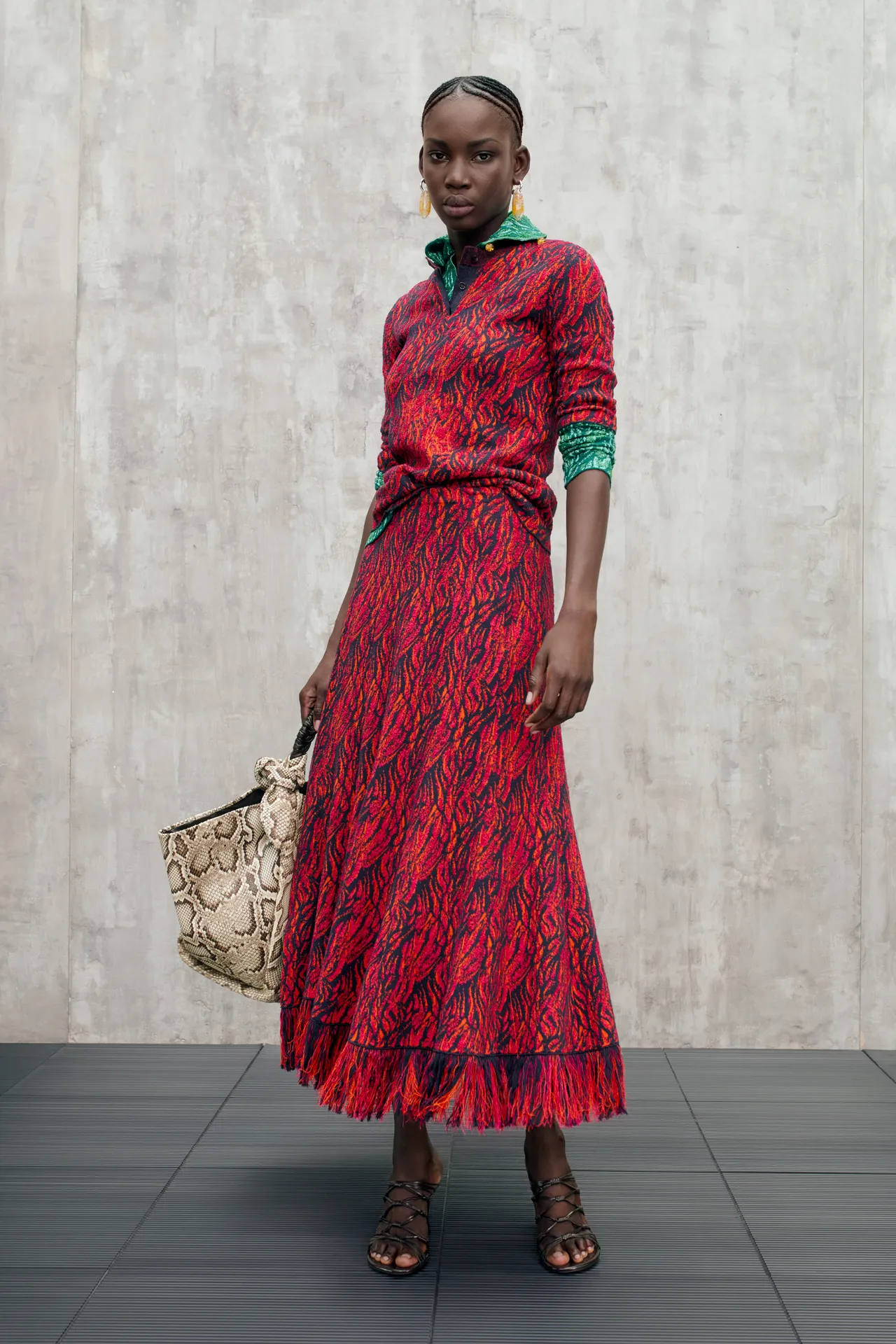 00054-bottega-veneta-resort-2025-credit-brand