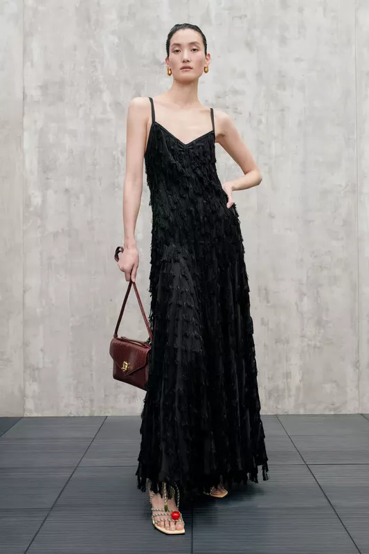 00027-bottega-veneta-resort-2025-credit-brand