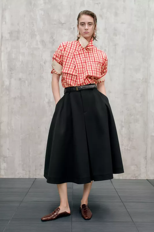 00031-bottega-veneta-resort-2025-credit-brand