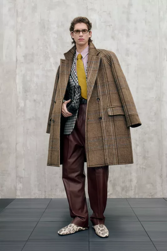 00046-bottega-veneta-resort-2025-credit-brand