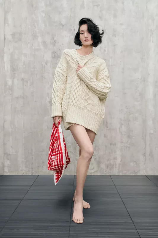 00064-bottega-veneta-resort-2025-credit-brand