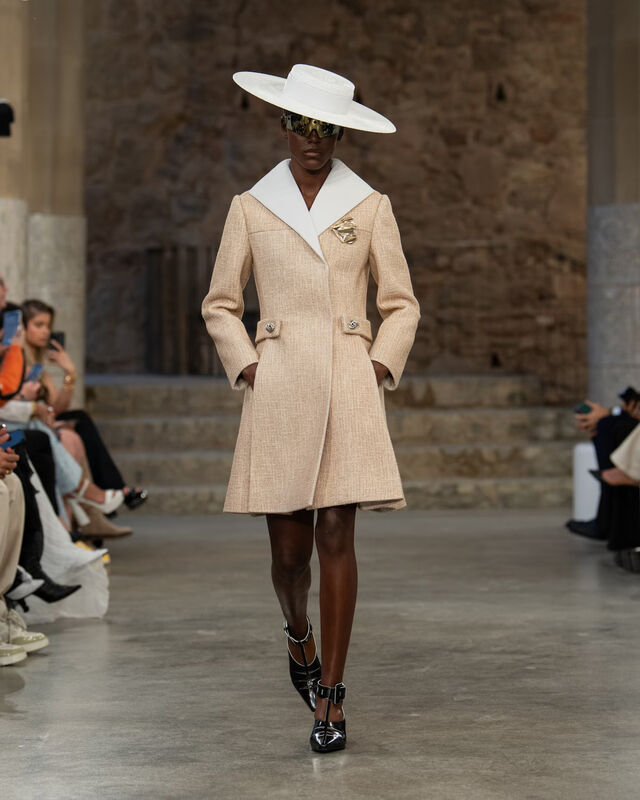 WOMEN_CRUISE25_SHOW_RUNWAY_LOOKS_LVCOM_1600x2000_DII_15_49_11zon