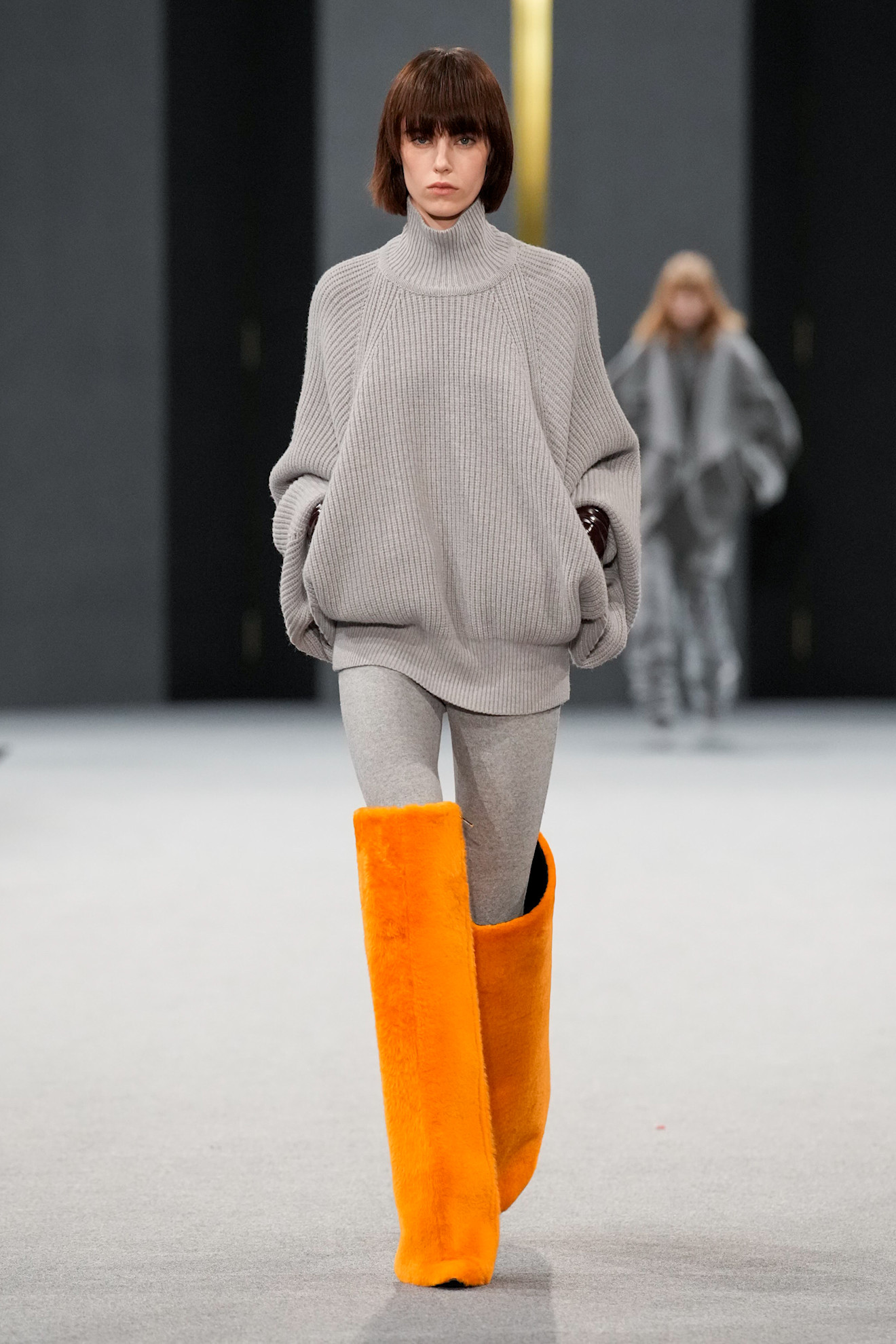 Balmain F25 008