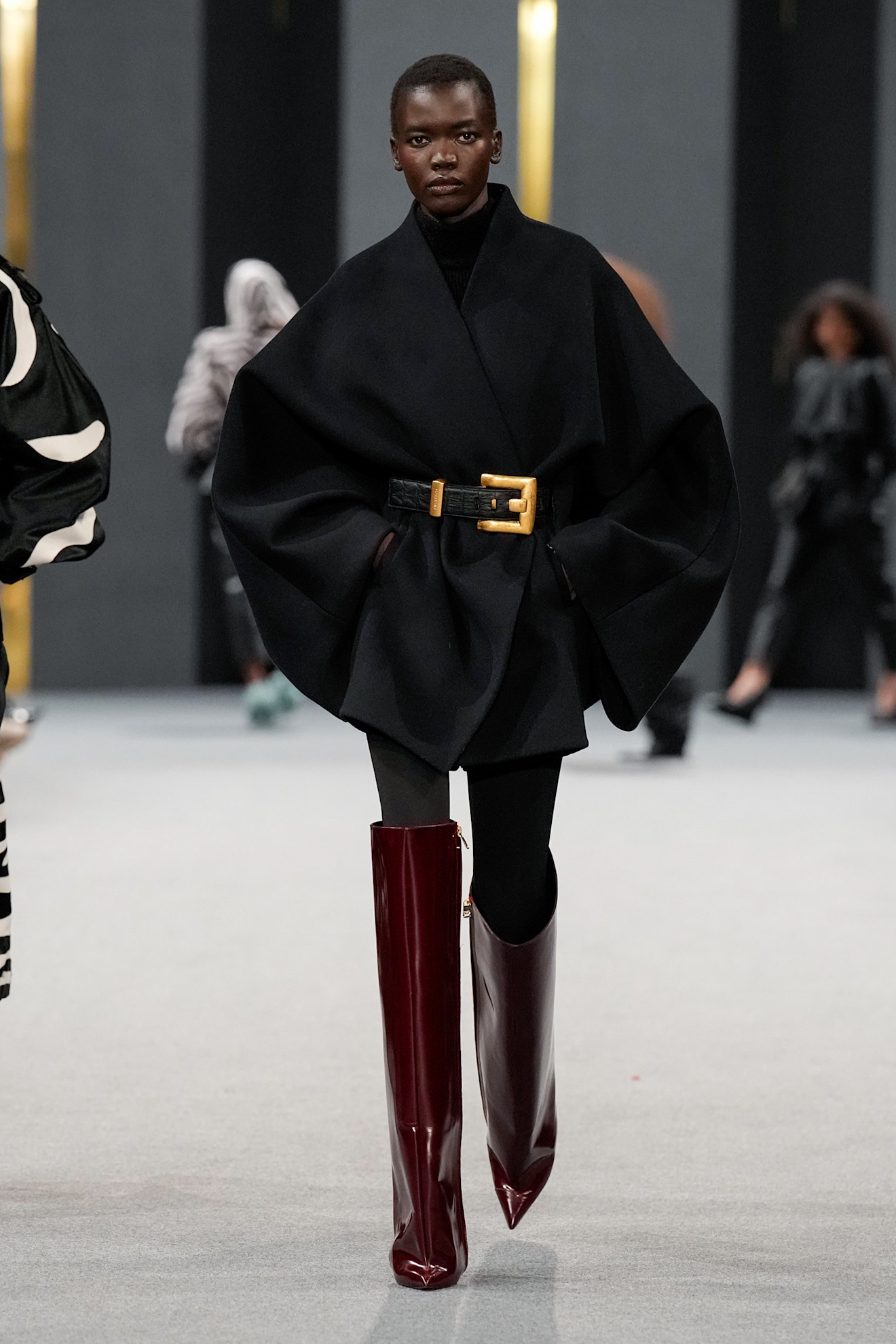 Balmain F25 046