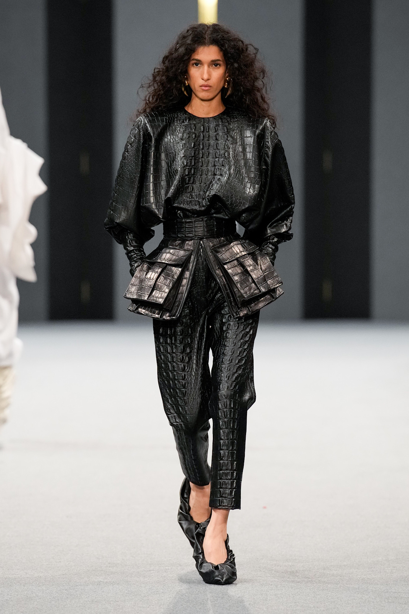 Balmain F25 047