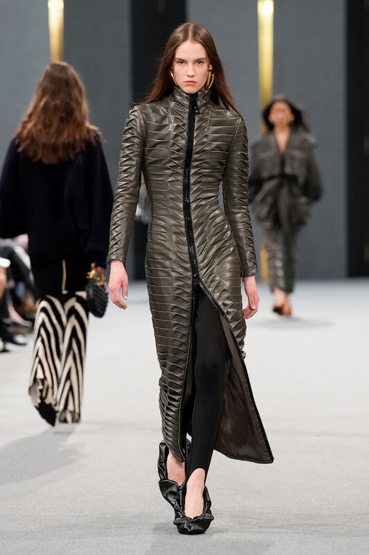 Balmain F25 026