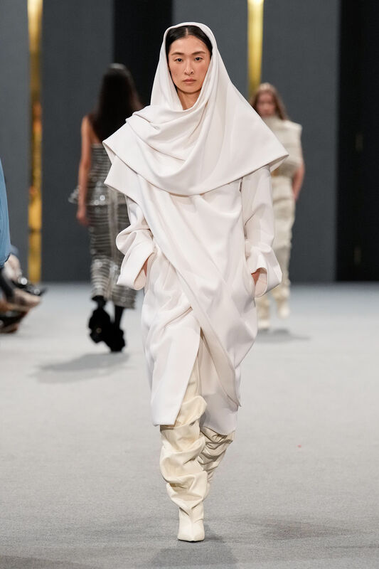 Balmain F25 042