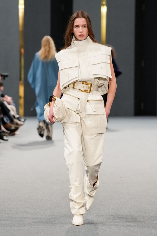 Balmain F25 043