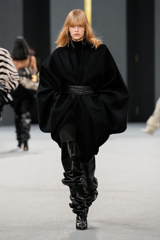 Balmain F25 045