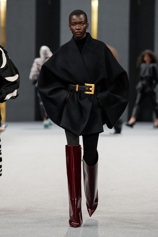 Balmain F25 046