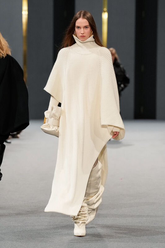 Balmain F25 049