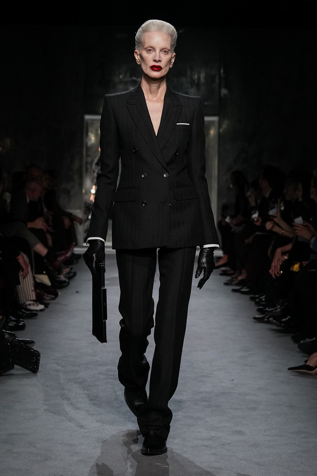 Tom Ford F25 011