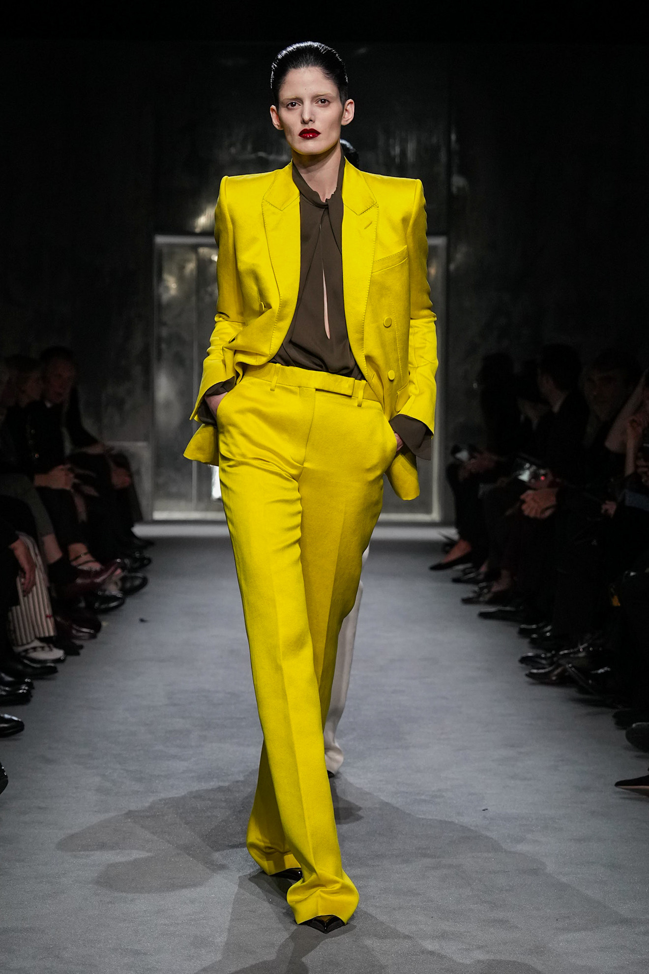 Tom Ford F25 033