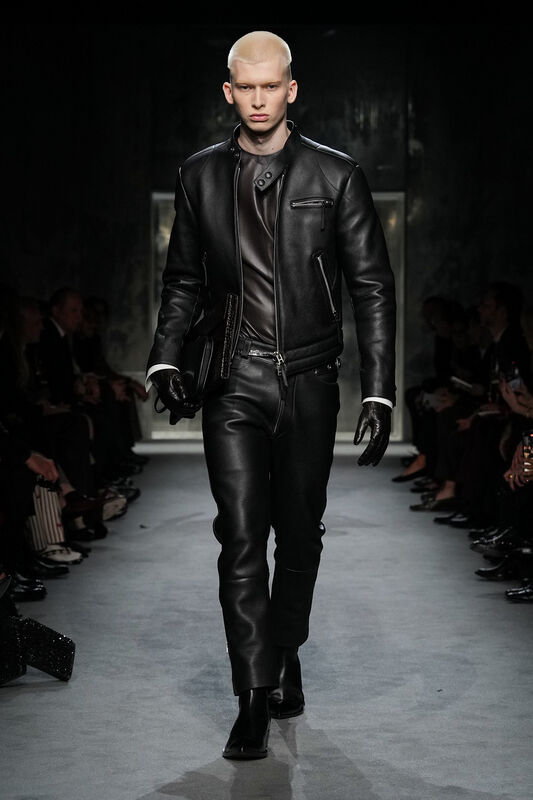 Tom Ford F25 002