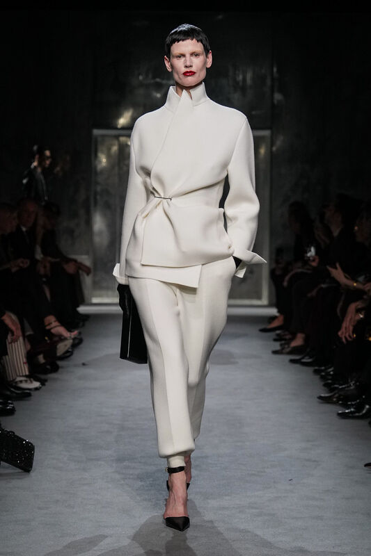 Tom Ford F25 007