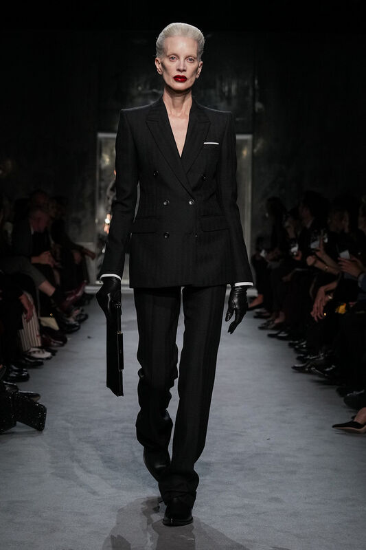 Tom Ford F25 011