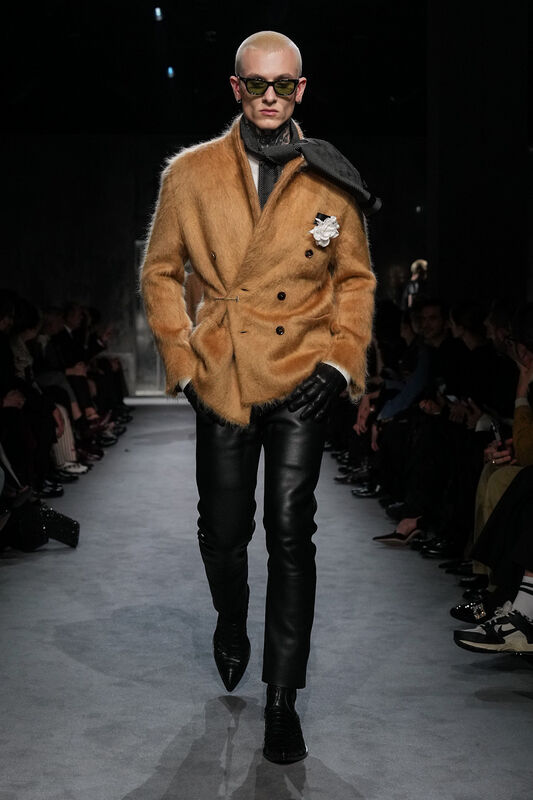 Tom Ford F25 016