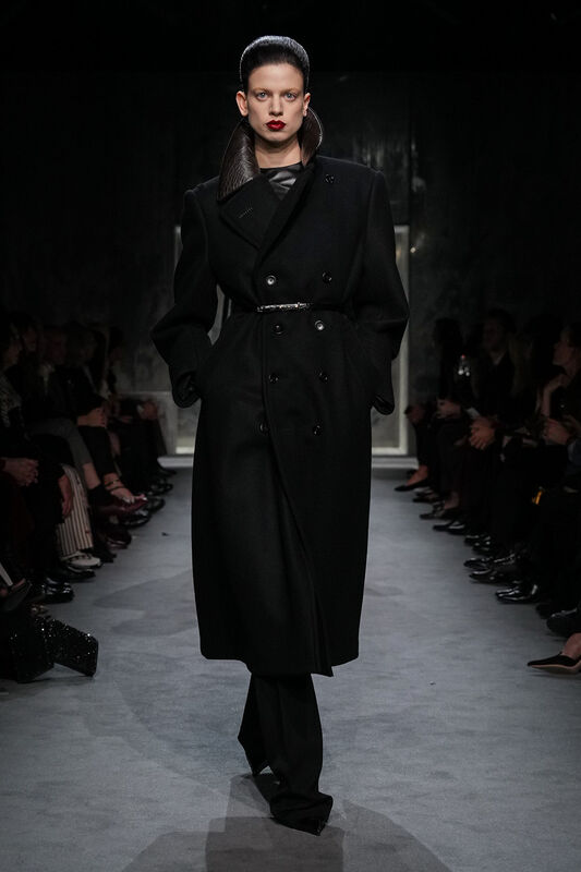 Tom Ford F25 020