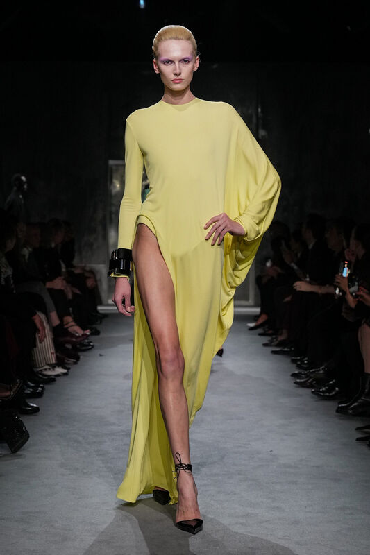 Tom Ford F25 037
