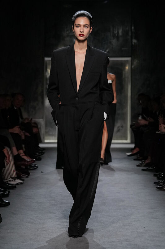 Tom Ford F25 042