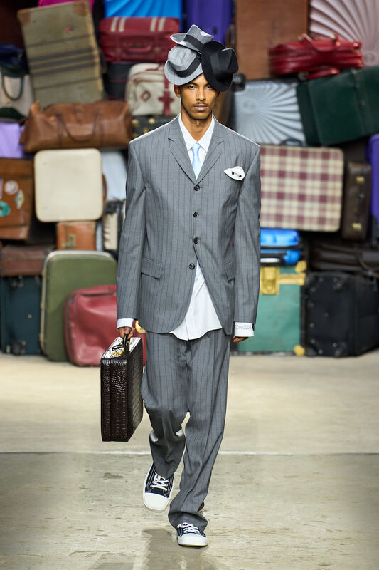 Moschino m S25 007