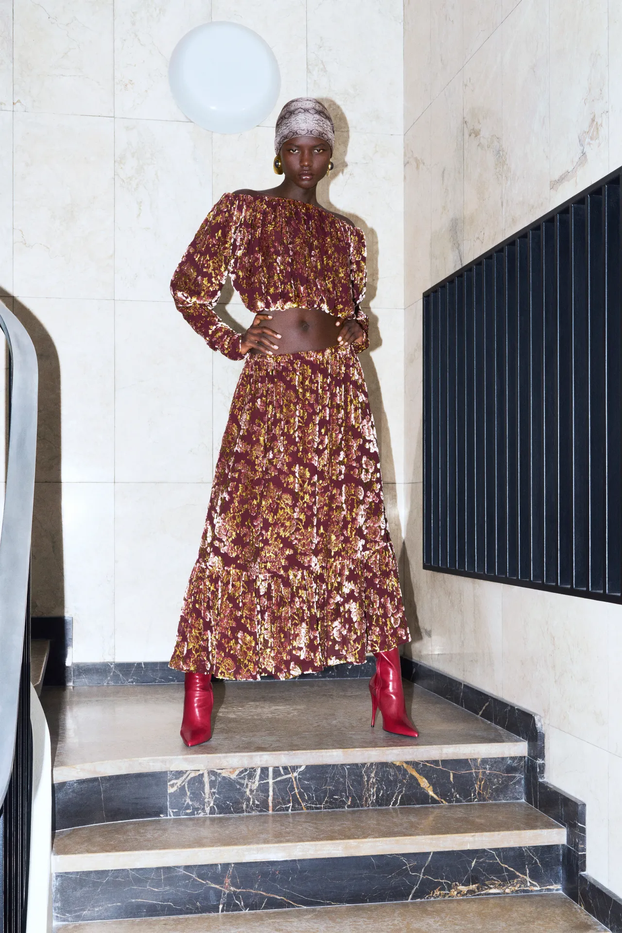 00009-saint-laurent-resort-2025-credit-brand