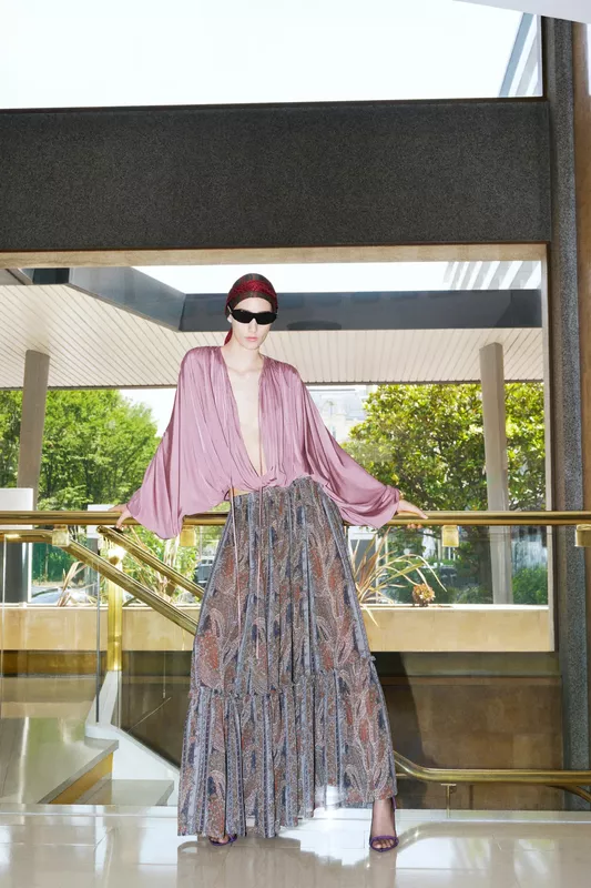 00033-saint-laurent-resort-2025-credit-brand