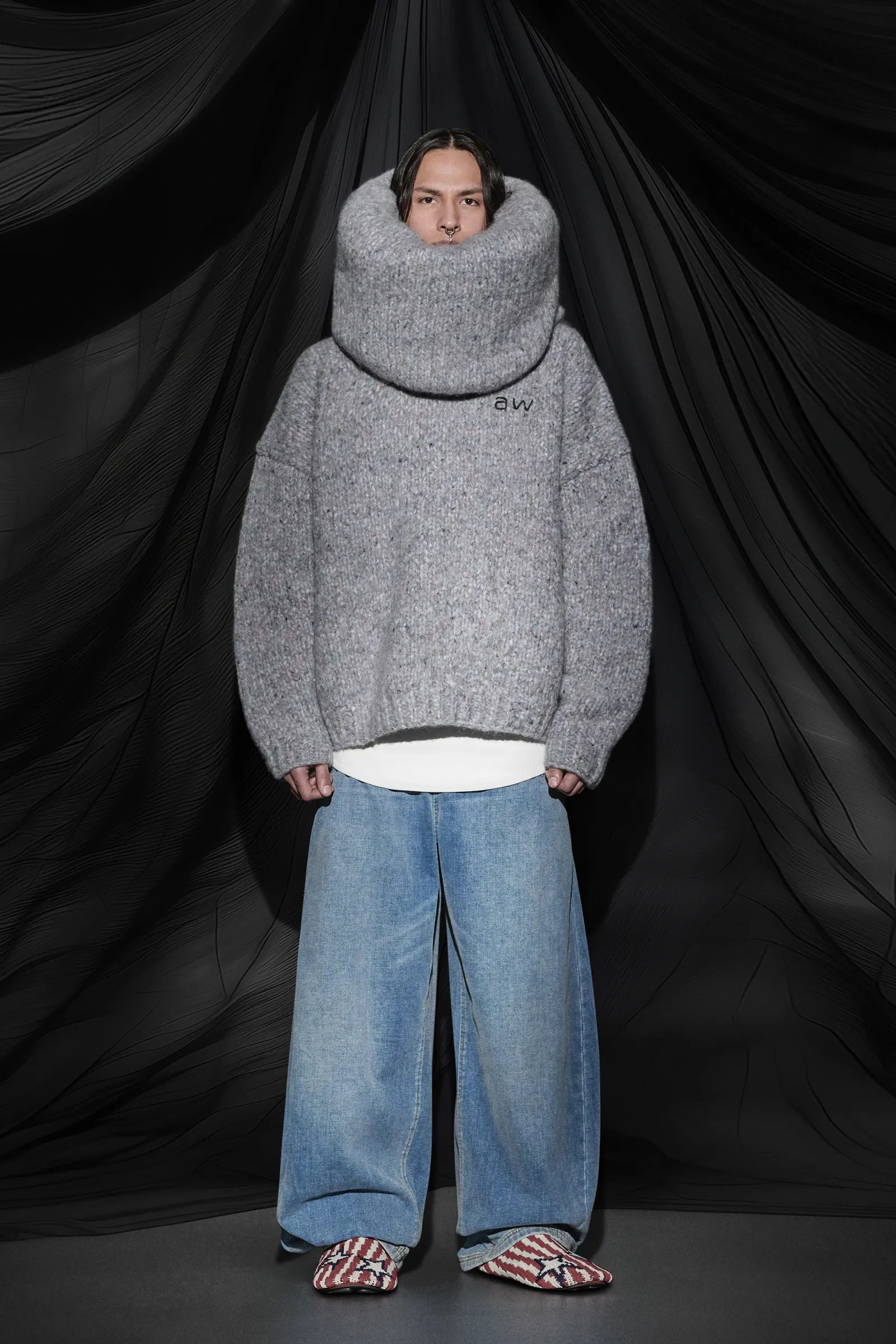 00027-alexander-wang-fall-2025-ready-to-wear-credit-brand