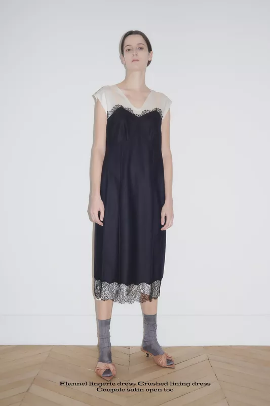 00037-carven-pre-fall-2025-credit-brand