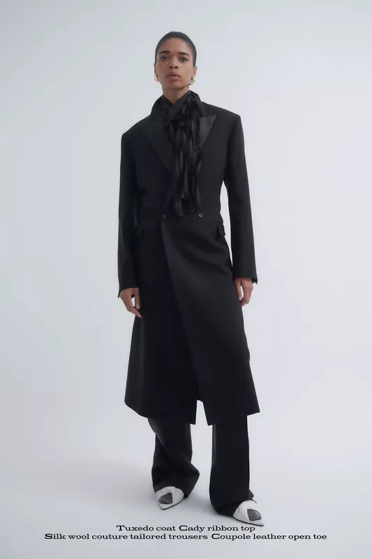 00046-carven-pre-fall-2025-credit-brand