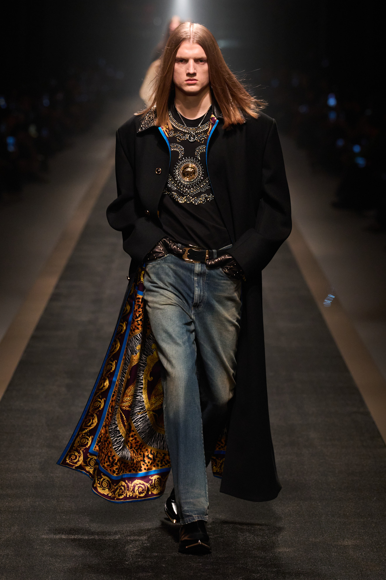 Versace F25 021