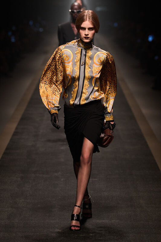 Versace F25 014