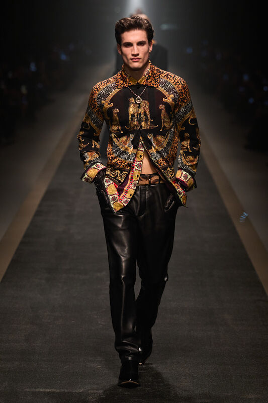 Versace F25 033
