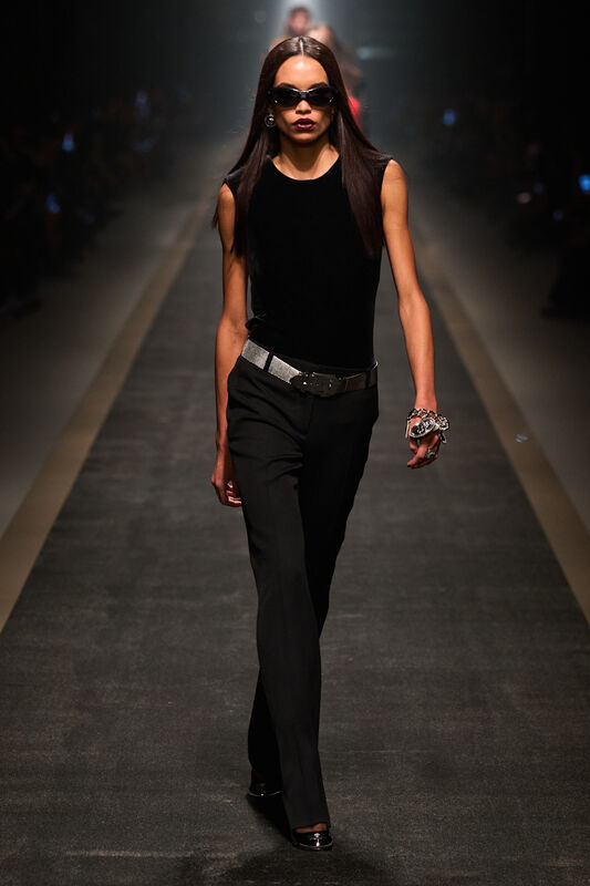 Versace F25 046