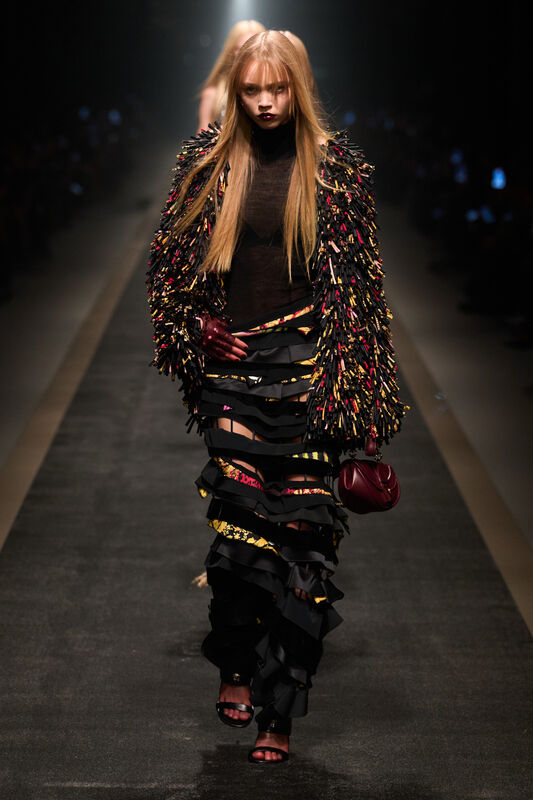 Versace F25 058