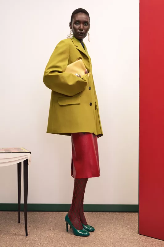 00008-tory-burch-resort-2026-credit-brand