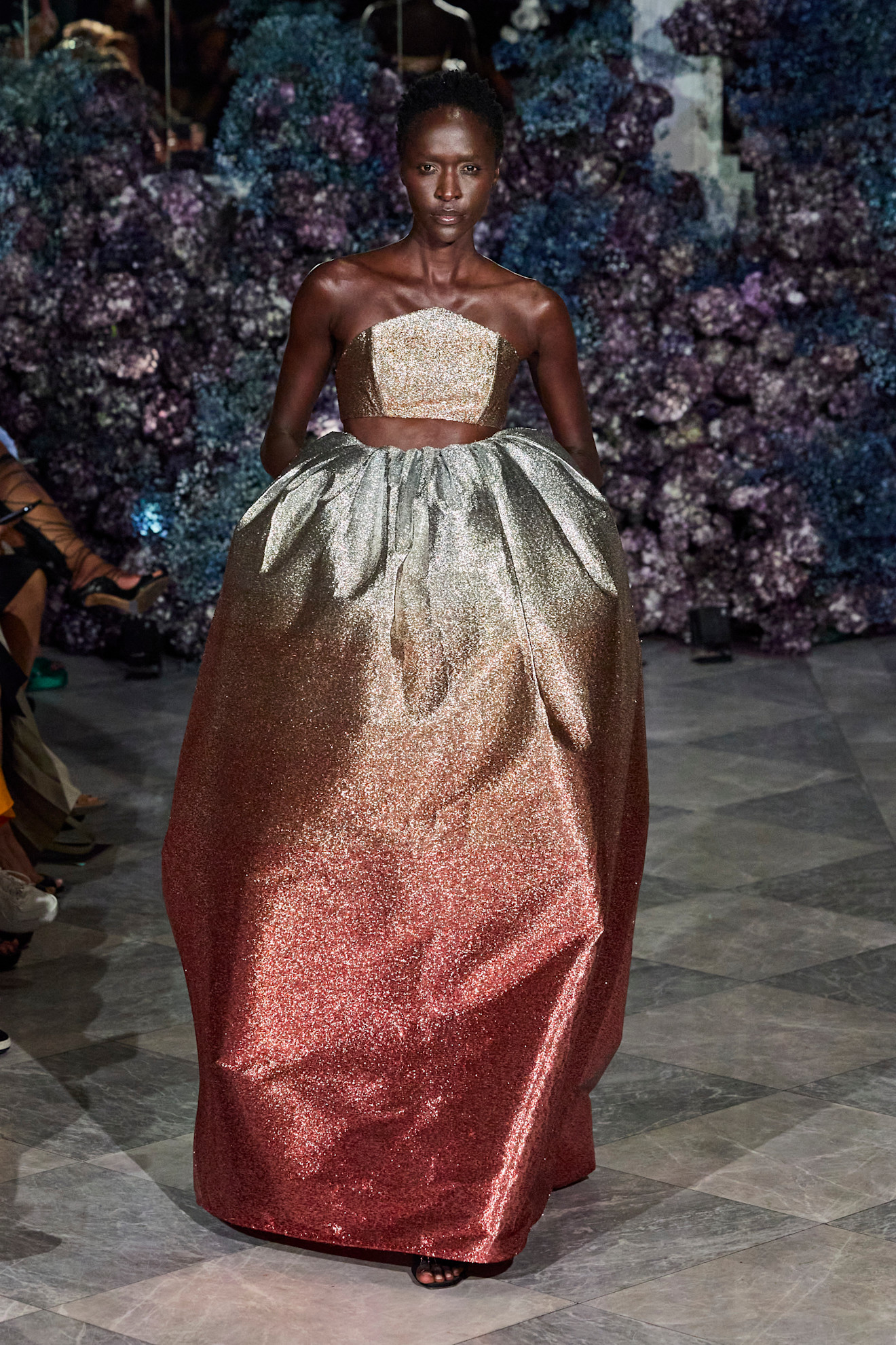 Siriano S24 051